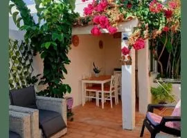 Casa Rustica - Courtyard House