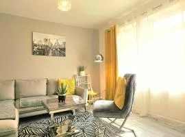 Stunning Lux 3 Bedroom home Priv Parking in Birmingham