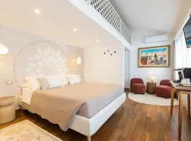 PALMASERA CHARMING - Rooms & Suites