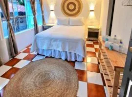 GuateMia Delux Prived bath Queenbed Prived Beach area