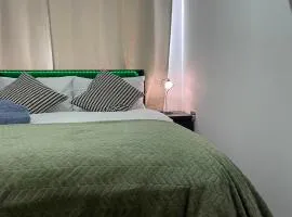 Rooms in Luxury 6 Bedroom House