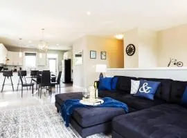 Executive Home - Long Stays - Garage - WiFi & NFLX