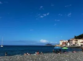 Bastianina's home