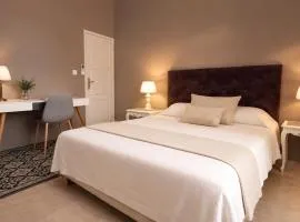 Chambre privée dans une belle villa à deux pas de la plage
