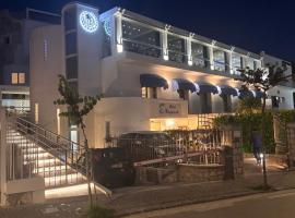 Viesnīca Bougainville Luxury Boutique Hotel pilsētā Anakapri