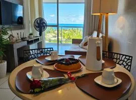 Apartamento vista mar na Praia do Sul com piscina!