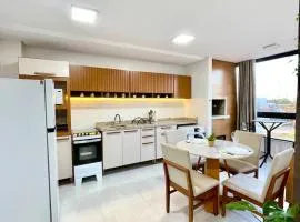 Apartamento 10 Min do Beto Carrero e 5 Min da praia