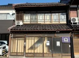 なごらーれ放生津屋