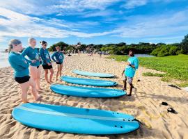 saha surf camp, хотел в Аругам Бей