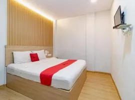 RedDoorz Plus at Suba Hotel Tanjung Duren