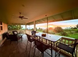 Kona Coffee Farm Guesthouse - with Ocean View!
