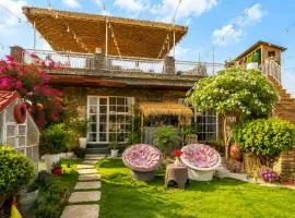 The Promise Land - Nature Retreat