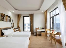 Thai Thinh Hotel Grand World, hotel v Duong Dongu