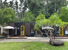 Lan Shan Li Lodges