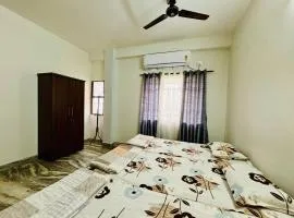 Backpackers Bunkhouse Siliguri 5Bed TOGETHER STAY