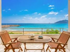 Komi Shoreline Blue Window