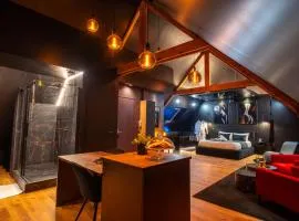 Loveroom Lorient - Balnéo 2 places, Cinéma Privé & Tantra