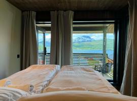 Aa-Gård, hotel a Tennevoll