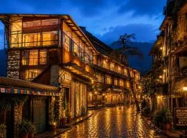 Tripli Hotels M & Resort