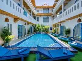 The Linh Coastline Villa, отель в Хойане