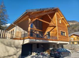 le chalet de st Anne, hotel a Jausiers