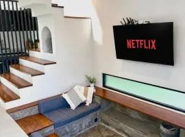 Antorini Villa Unit 4 - Eden Pool House