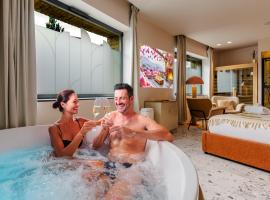 Suite romantique Ibiza, Jacuzzi, Spa, hôtel à Strasbourg