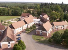 Domaine de Mont-Evray, hotel v destinaci Nouan-le-Fuzelier