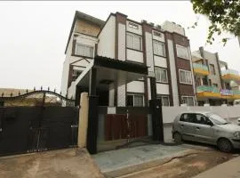 The Avenue Residency