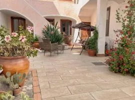 Casa Lia appartamento indipendente con patio privato nel Golfo di Orosei