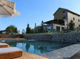 Lala Resort