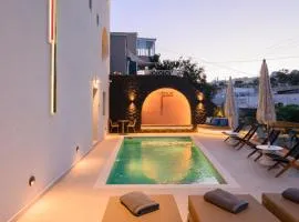 Anemone Luxury Suites