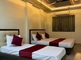 Parth Paradise Hotel, hotel Indaurban