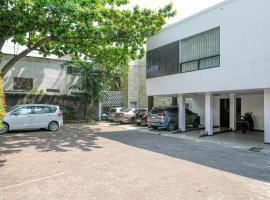 Hotel Srikandi Semarang RedPartner, hotel Candi városában