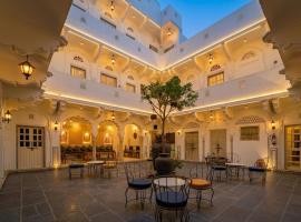 जयपुर में, होटल Sitaram Bhawan, A Heritage Boutique Haveli-City Center