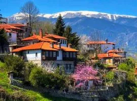 Feggaropetra Inn Magic Mountain House