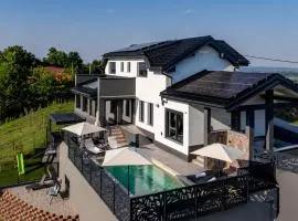 Villa Iva 4 Star Private Pool Villa with 3 Bedrooms
