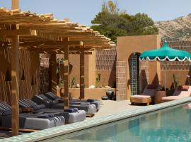 ADĀMA - A Signature Collection by Zálo Spaces - Adults Only – hotel w mieście Matala