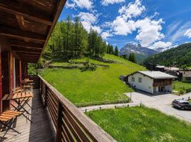 Vacation rental for families & groups, Hotel in Saas-Grund