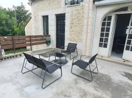 Villa avec piscine privée près de Montgivray, 120 m²
