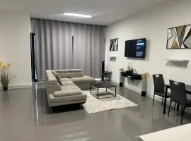 W39 Comfort Suite Near UWI - KINGSTON