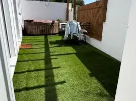 Casa con Jacuzzi Privado y Gran Terraza en Canos de Meca