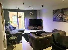 Cozy Dartford Apartment with 2 Bedrooms