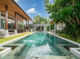 Family villa with Private swimming pool Phuket