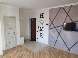Apartment on Shashkevicha 16