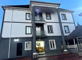 Mountaintop Hotel, ξενοδοχείο σε Ikeja