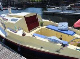 Bernadette, Liverpool City Centre Boat Stays