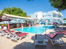 Perla Marina Hotel