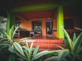 GreenishFence Homestay- Private Pool Villa