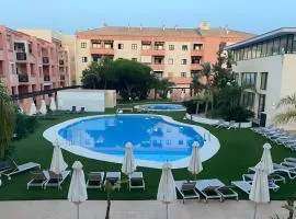 Apartamento con Piscina Terraza y Garaje a 400m de la Playa